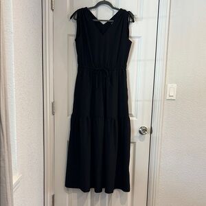 Chic Black Maxi Dress